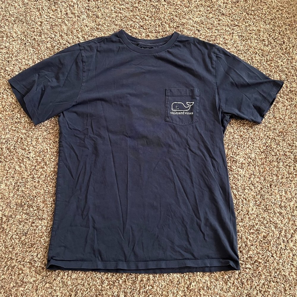 Vineyard Vines Men's Navy Blue T-Shirt Stamp Print Design Size Medium